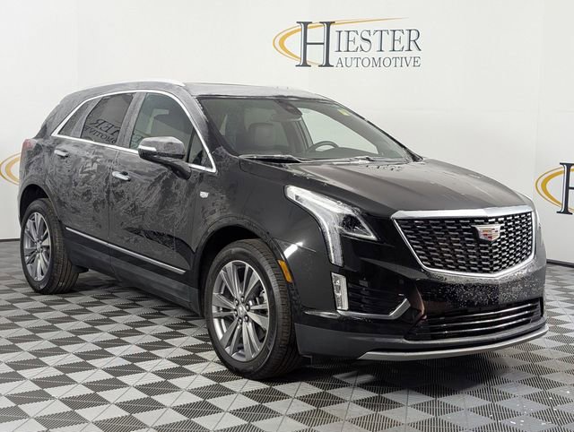 Used 2025 Cadillac XT5 Premium Luxury image 2