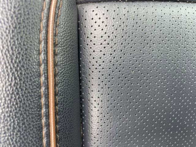 New 2025 Ford F250 Lariat image 18