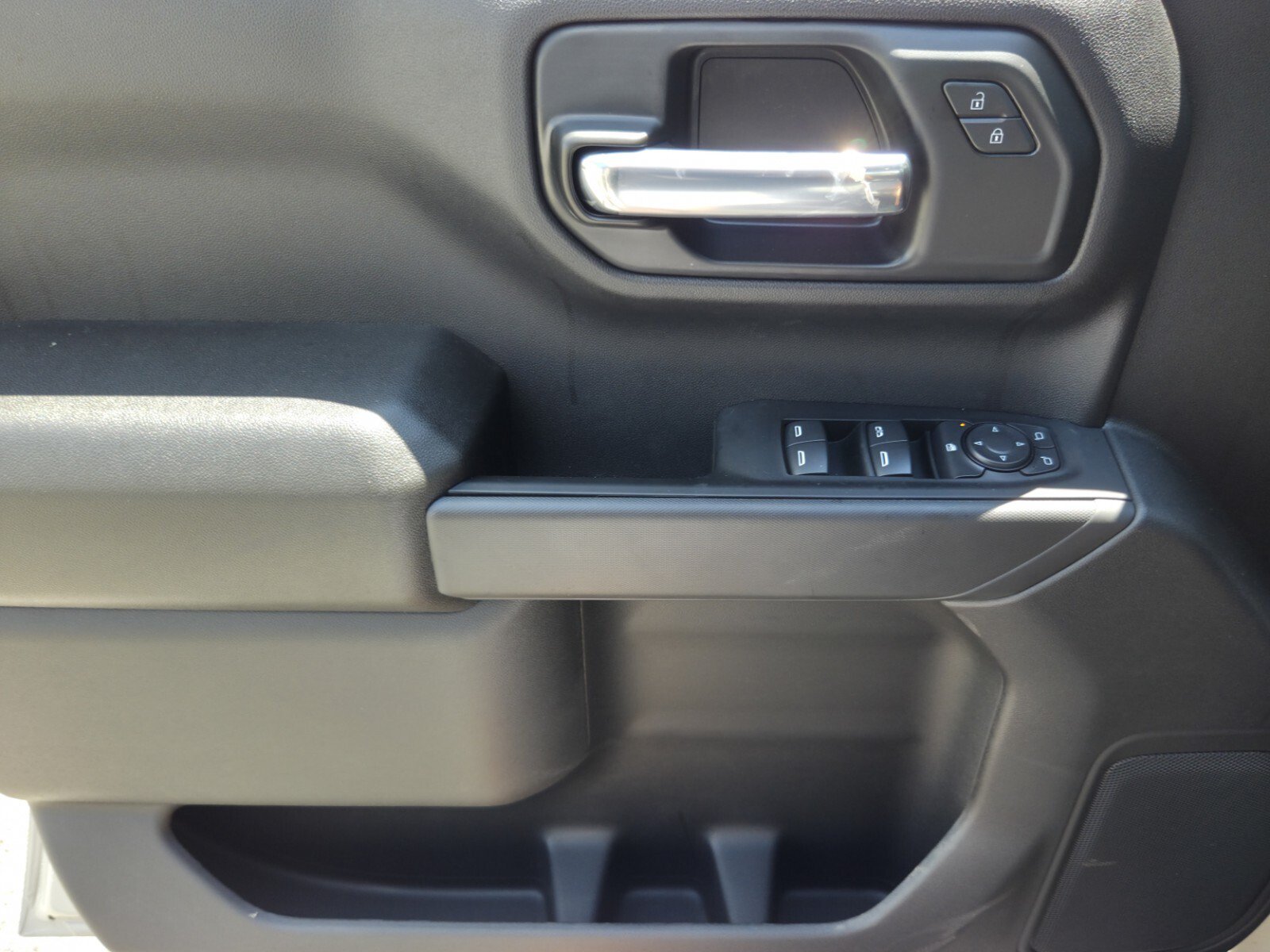 New 2026 Chevrolet Silverado 1500 Custom Trail Boss AWD/4WD image 31