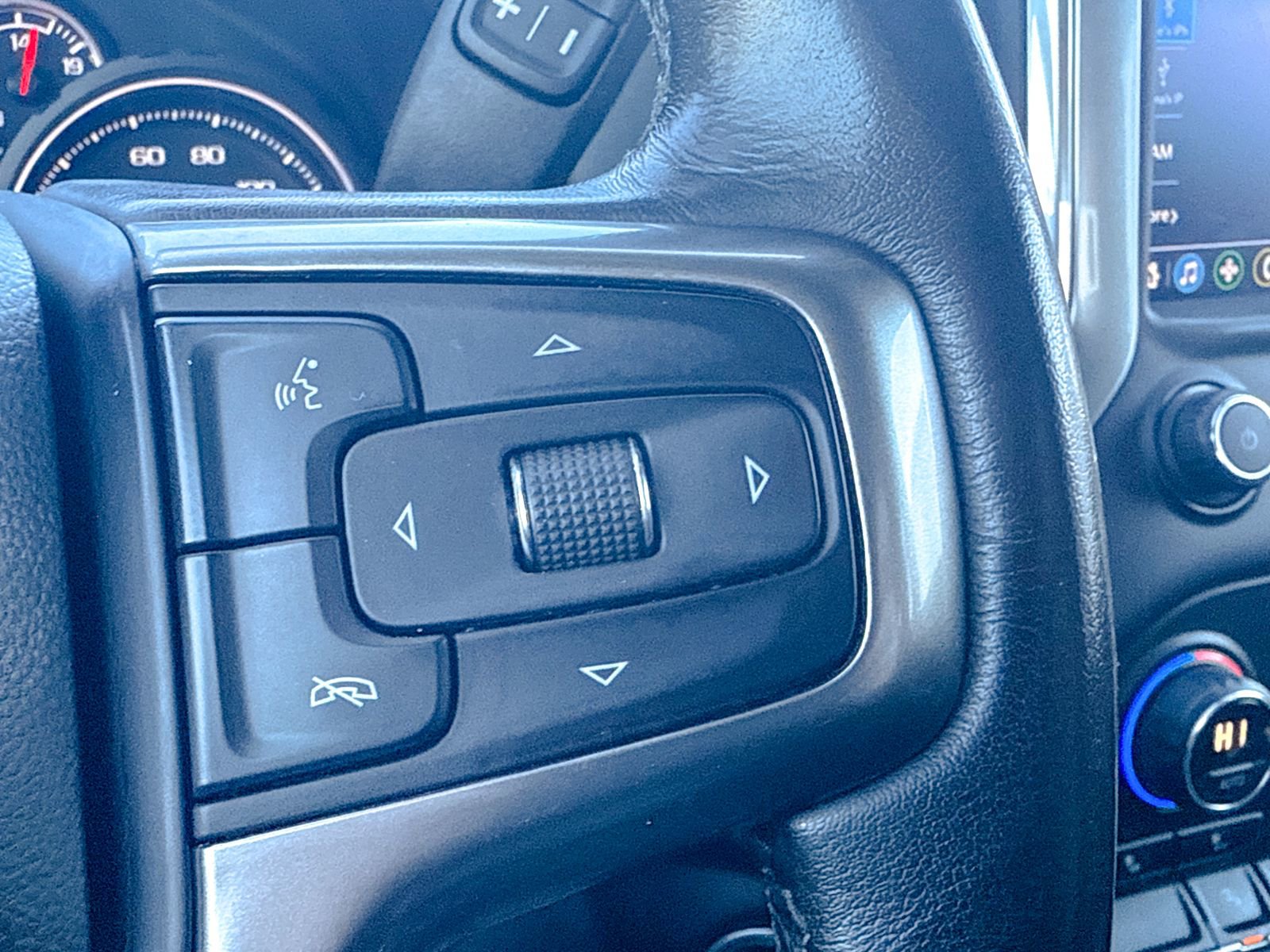 Certified 2020 Chevrolet Silverado 1500 LT w/ All-Star Edition image 41