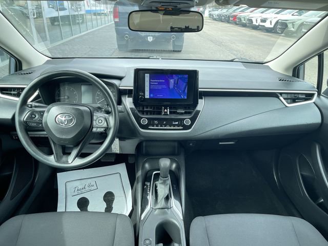 Used 2025 Toyota Corolla LE FWD image 18