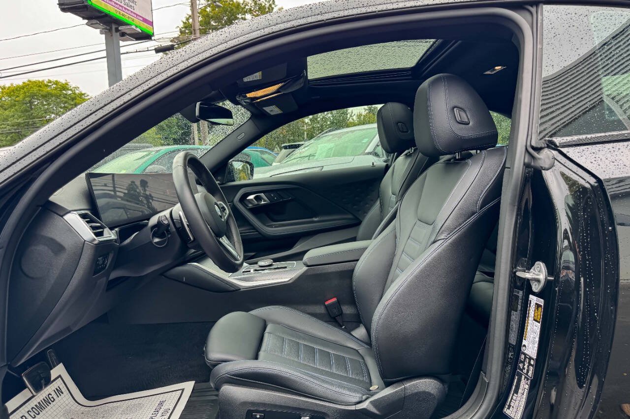 Used 2024 BMW M240i xDrive Coupe AWD/4WD image 18