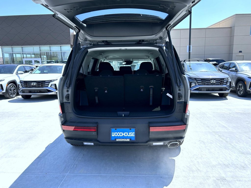 New 2026 Hyundai Santa Fe SE AWD/4WD image 9