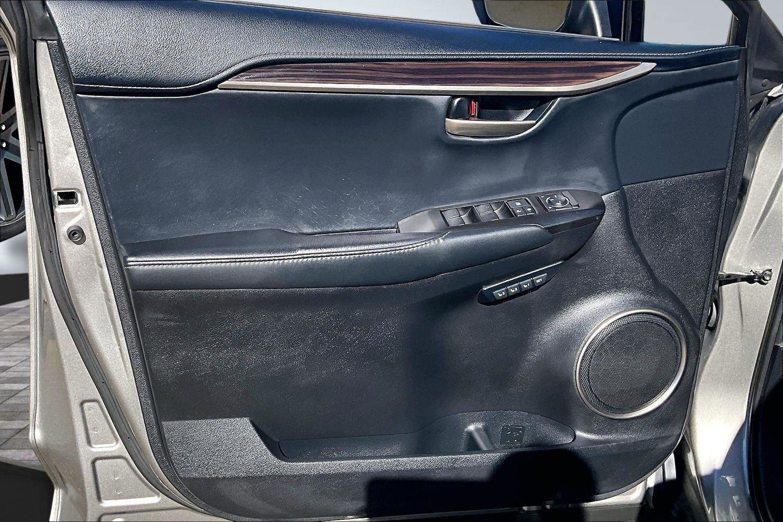 Used 2015 Lexus NX 200t FWD image 23