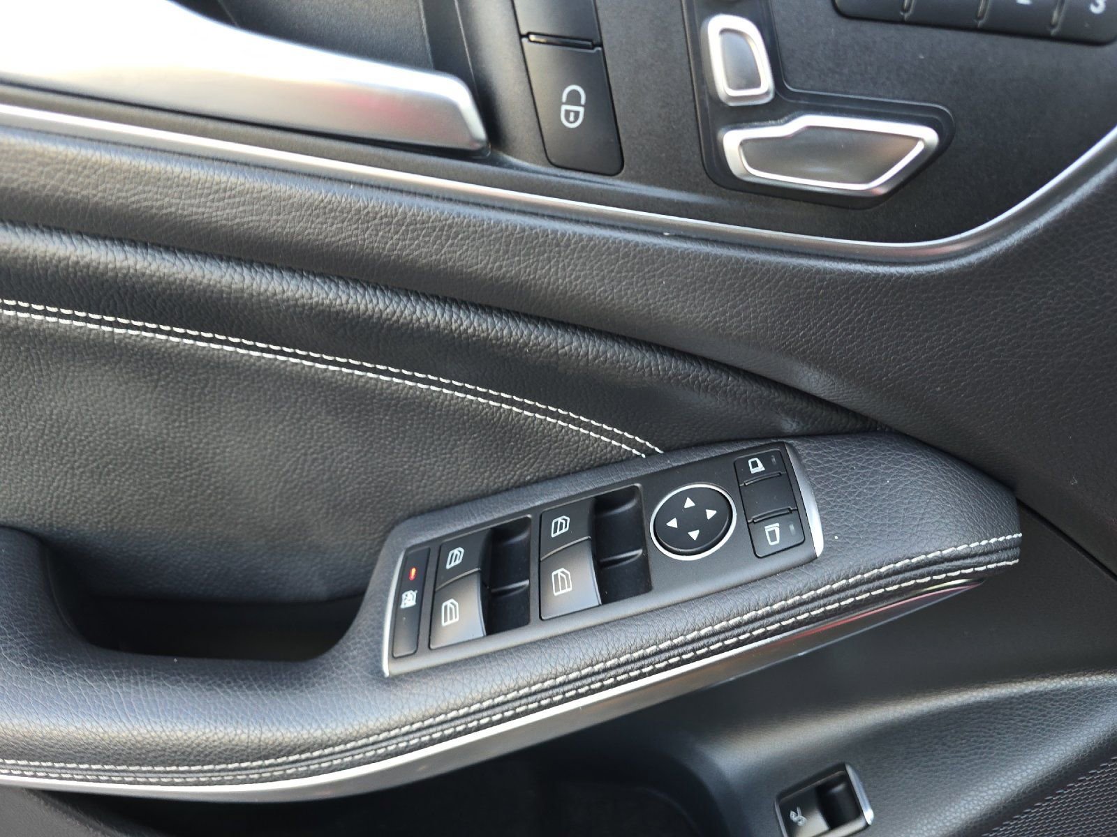 Used 2020 Mercedes-Benz GLA 250 image 11