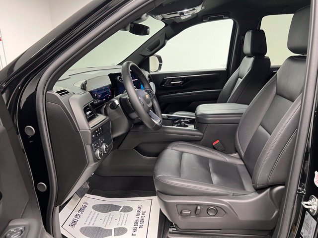 Used 2025 Chevrolet Tahoe LT AWD/4WD image 14