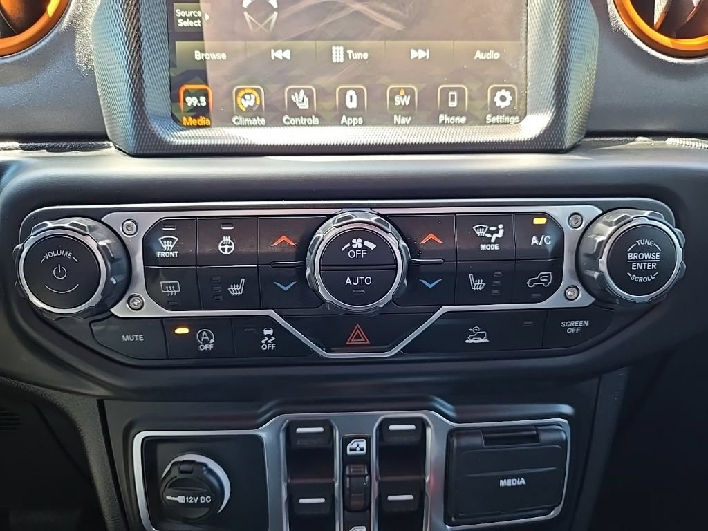Used 2021 Jeep Gladiator Mojave AWD/4WD image 27
