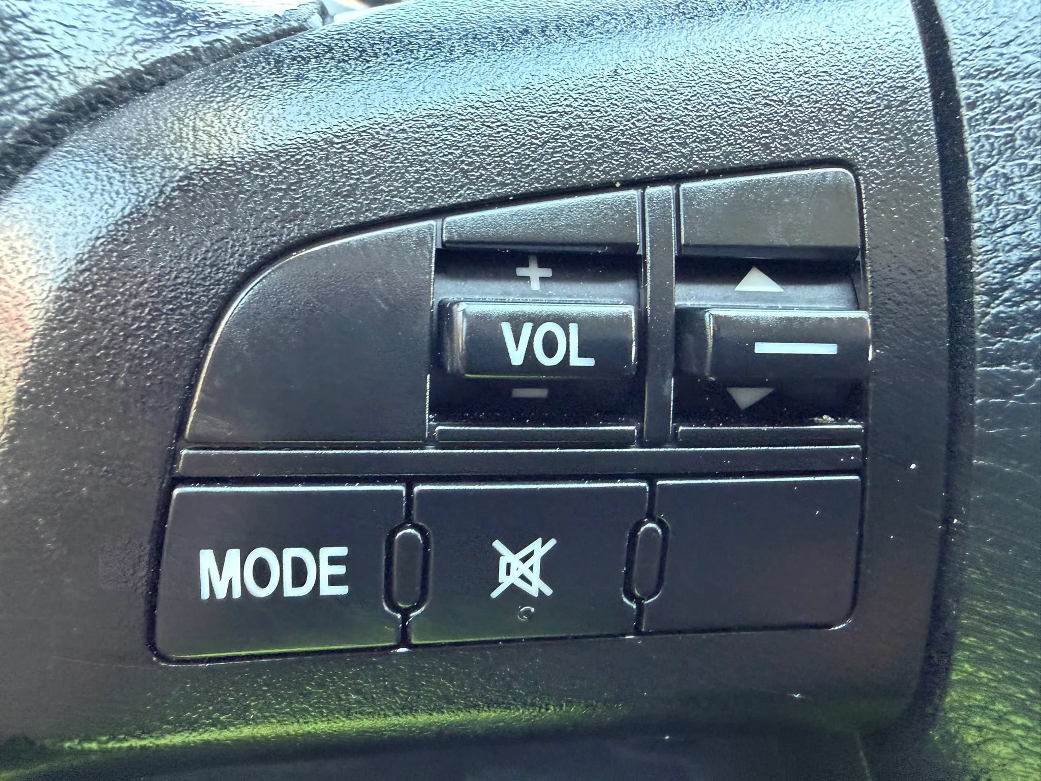 Used 2012 MAZDA MAZDA3 i Sport FWD image 14