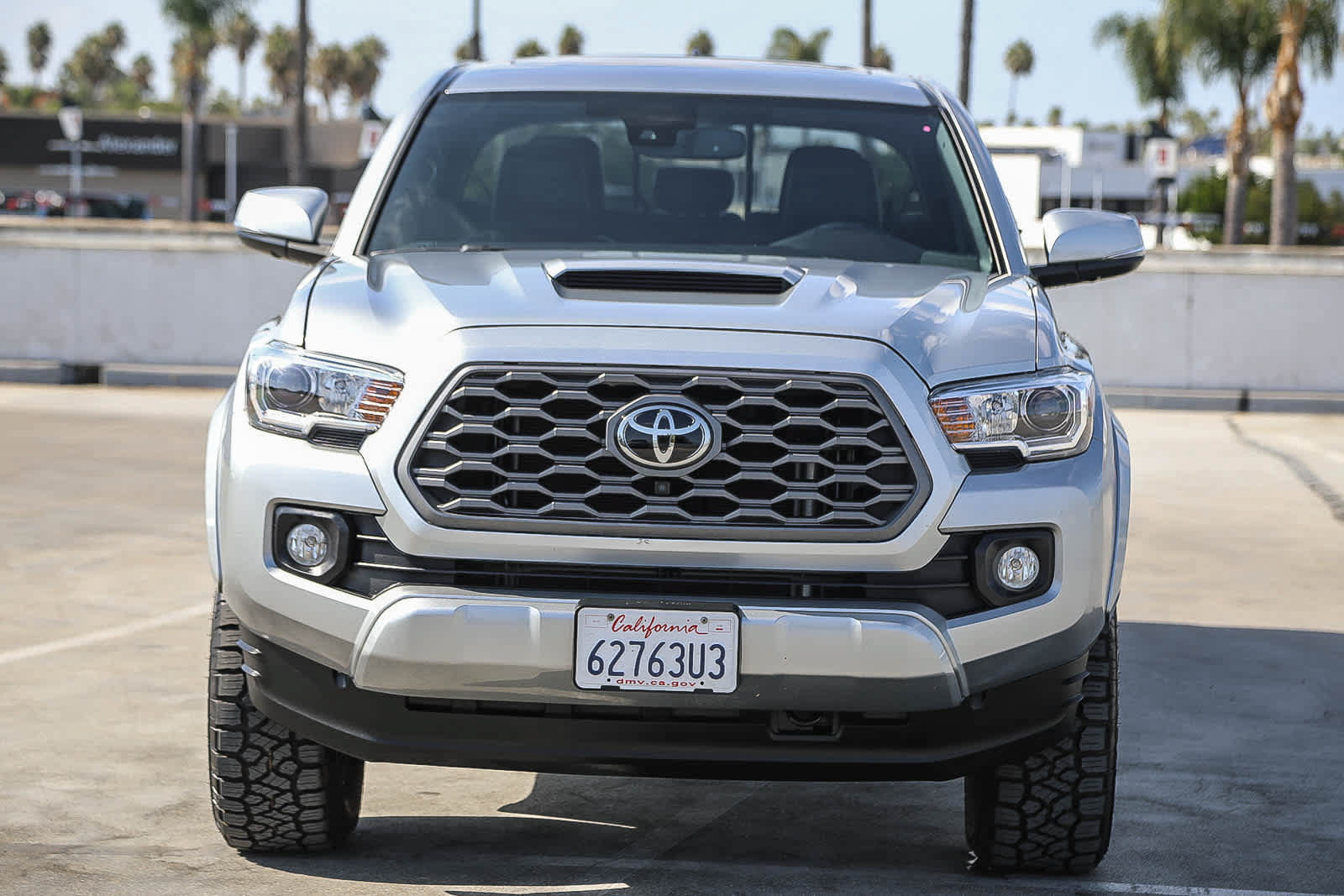 Certified 2023 Toyota Tacoma TRD Sport w/ TRD Premium Sport Package AWD/4WD image 4