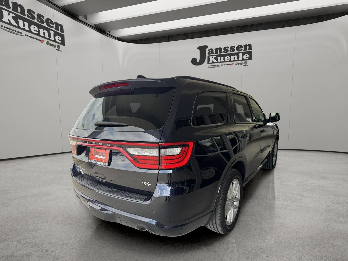 Used 2024 Dodge Durango R/T AWD/4WD image 3