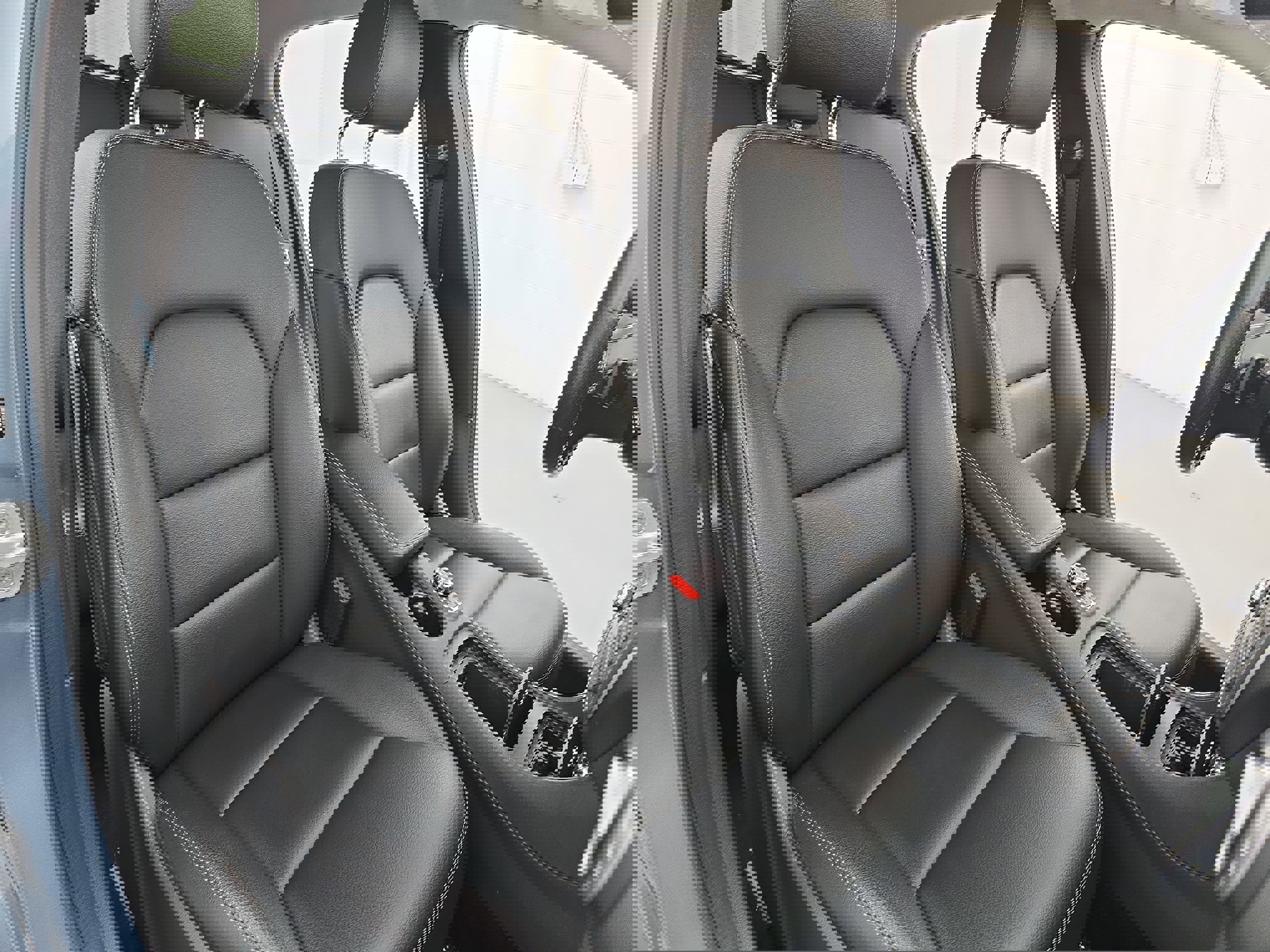 Used 2015 Mercedes-Benz GLA 250 4MATIC image 10