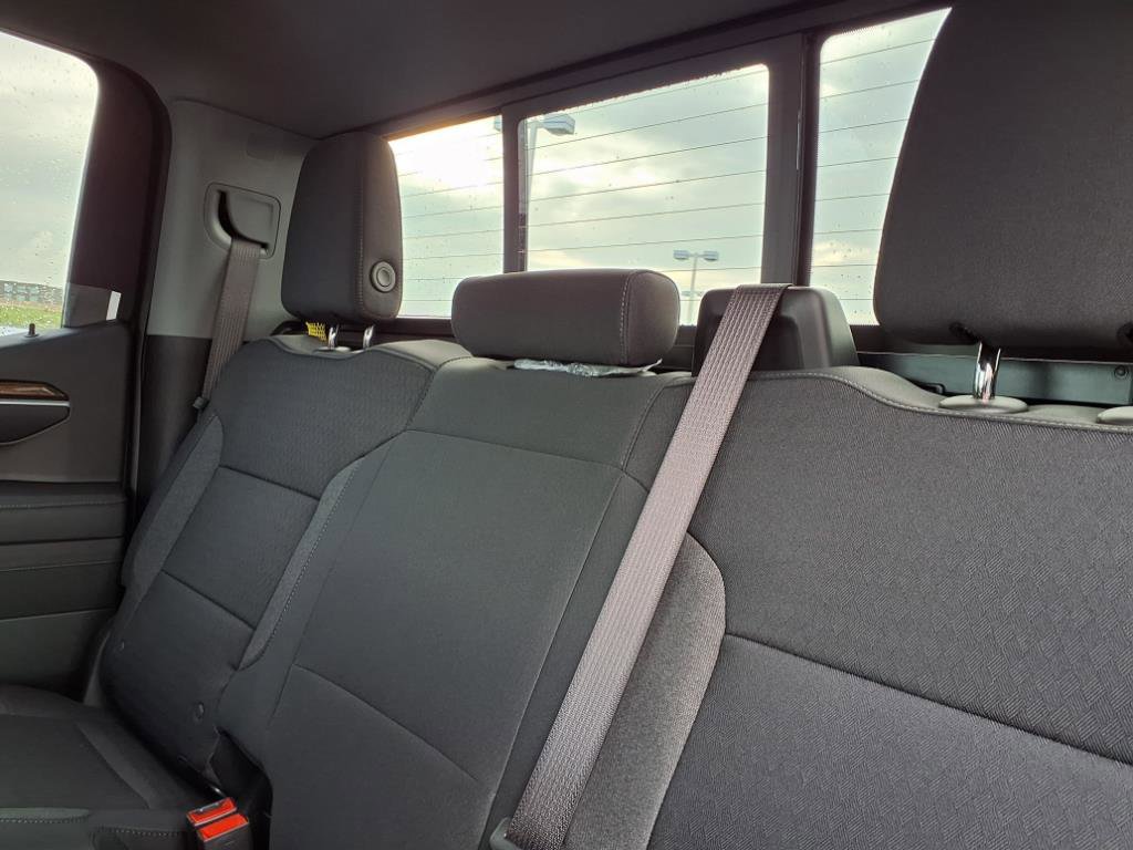 New 2025 Chevrolet Silverado 1500 LT AWD/4WD image 11