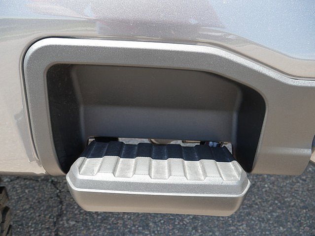New 2025 Ford F350 Lariat w/ Lariat Ultimate Package image 39
