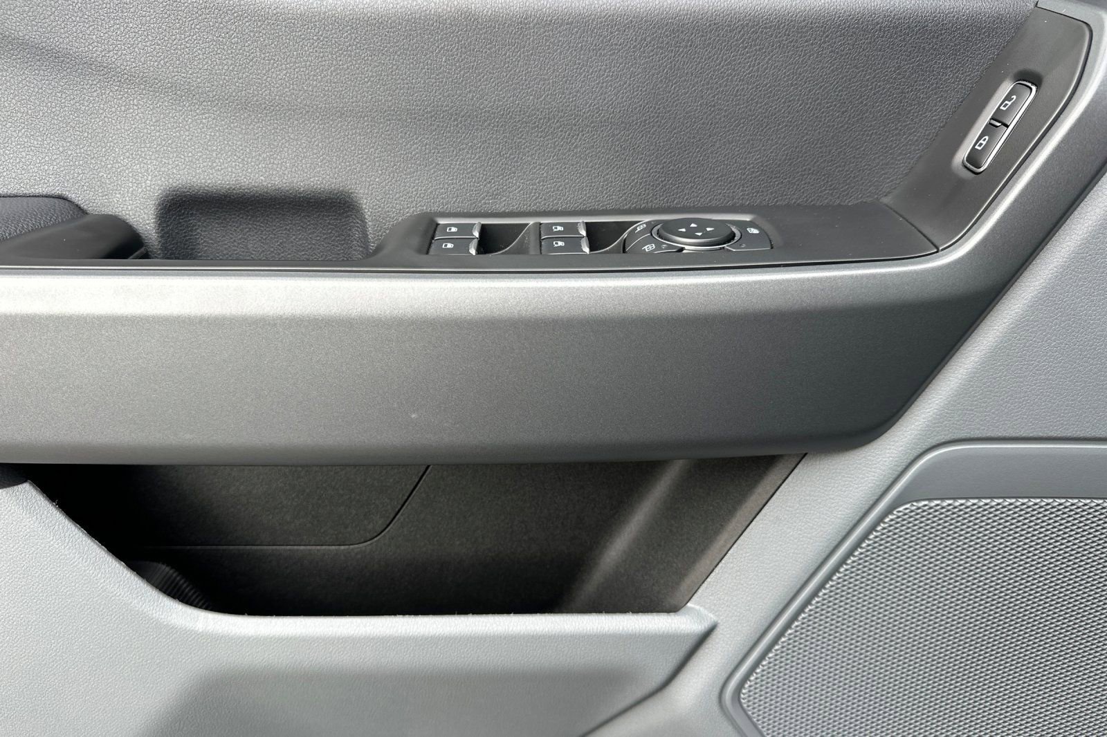 Used 2024 Ford F250 XL w/ STX Appearance Package image 12