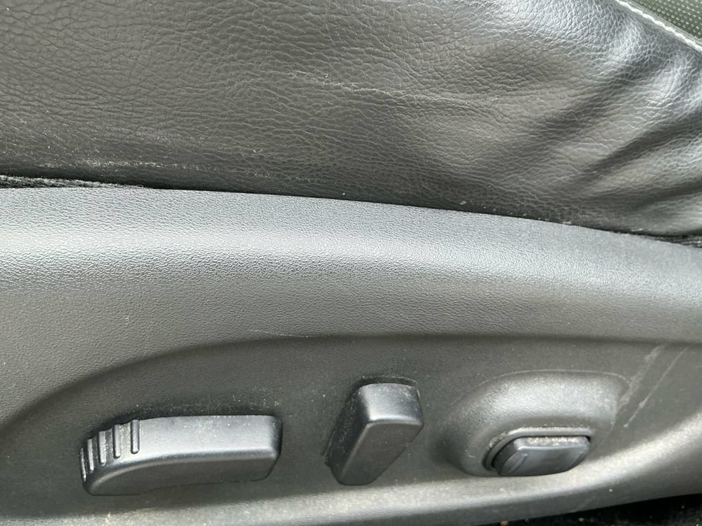Used 2018 Nissan Murano SL w/ Moonroof Package AWD/4WD image 25