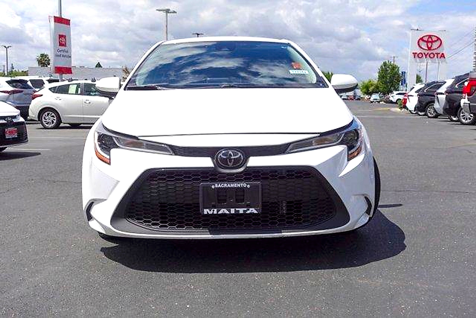 Certified 2021 Toyota Corolla LE w/ LE Convenience Package FWD image 3
