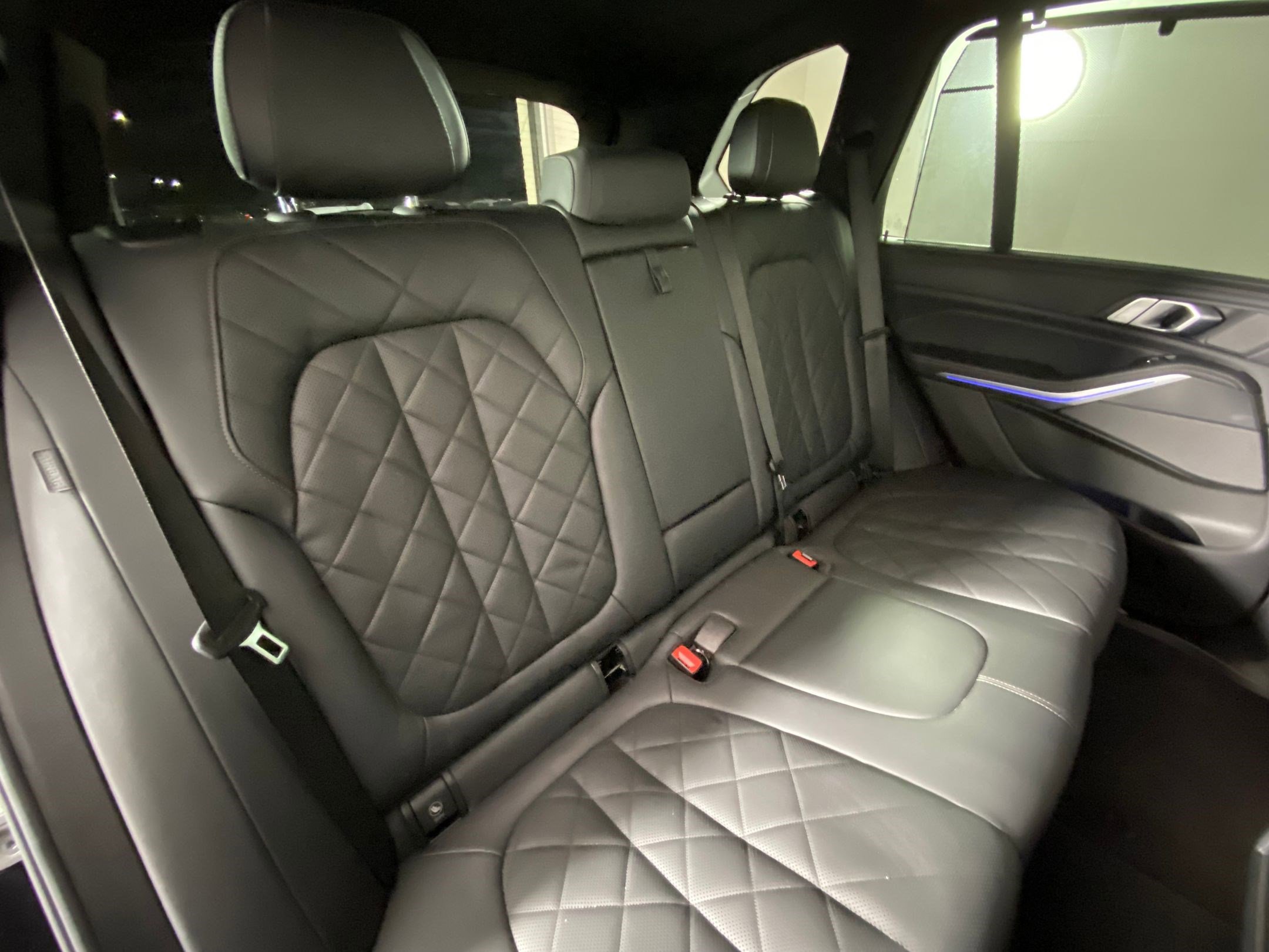 Certified 2023 BMW X5 M50i w/ Executive Package image 32