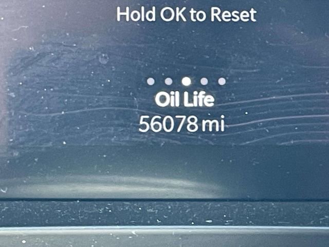 Used 2023 Jeep Grand Cherokee L Laredo image 17