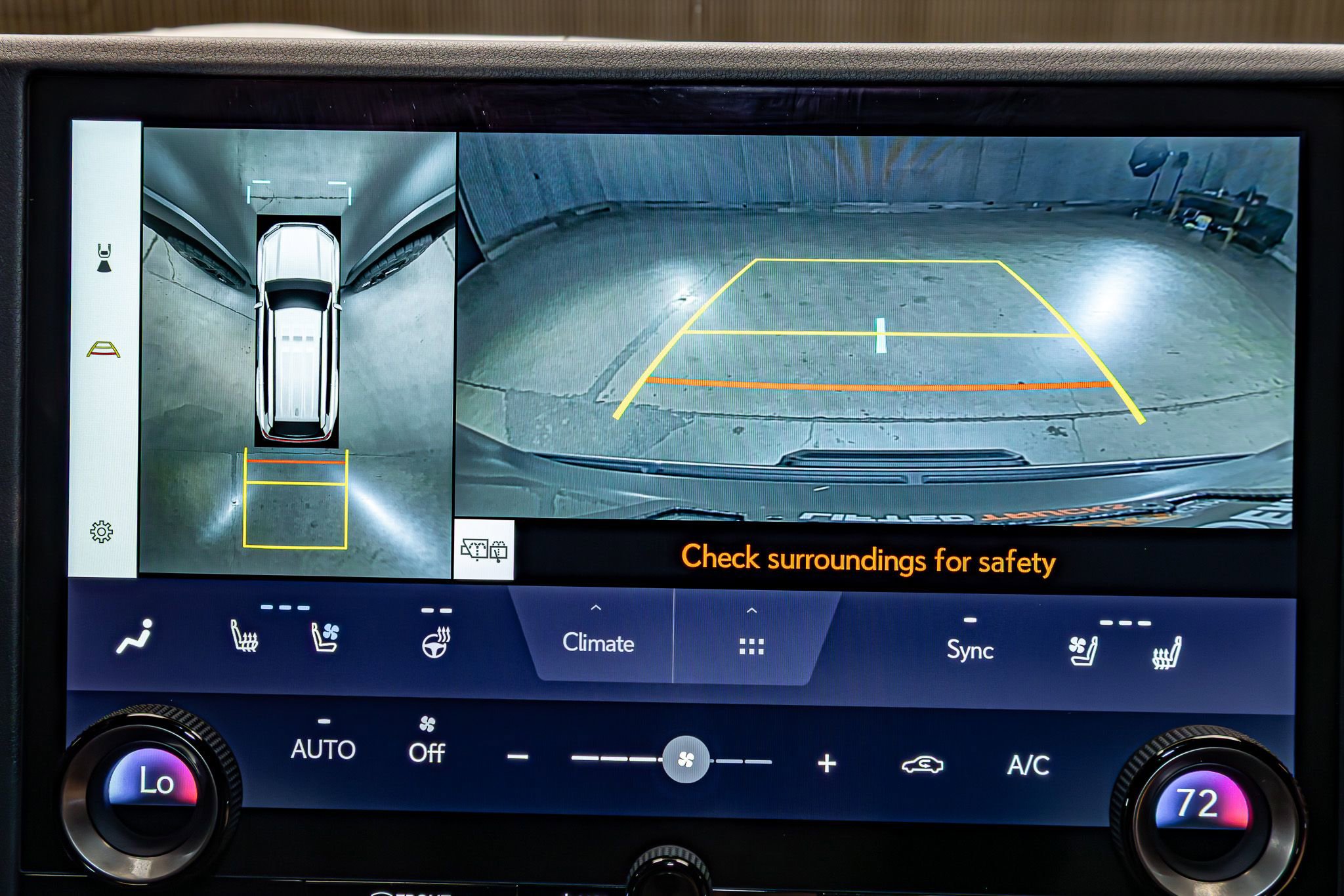 Used 2026 Lexus GX 550 w/ Accessory Package (CT) image 23