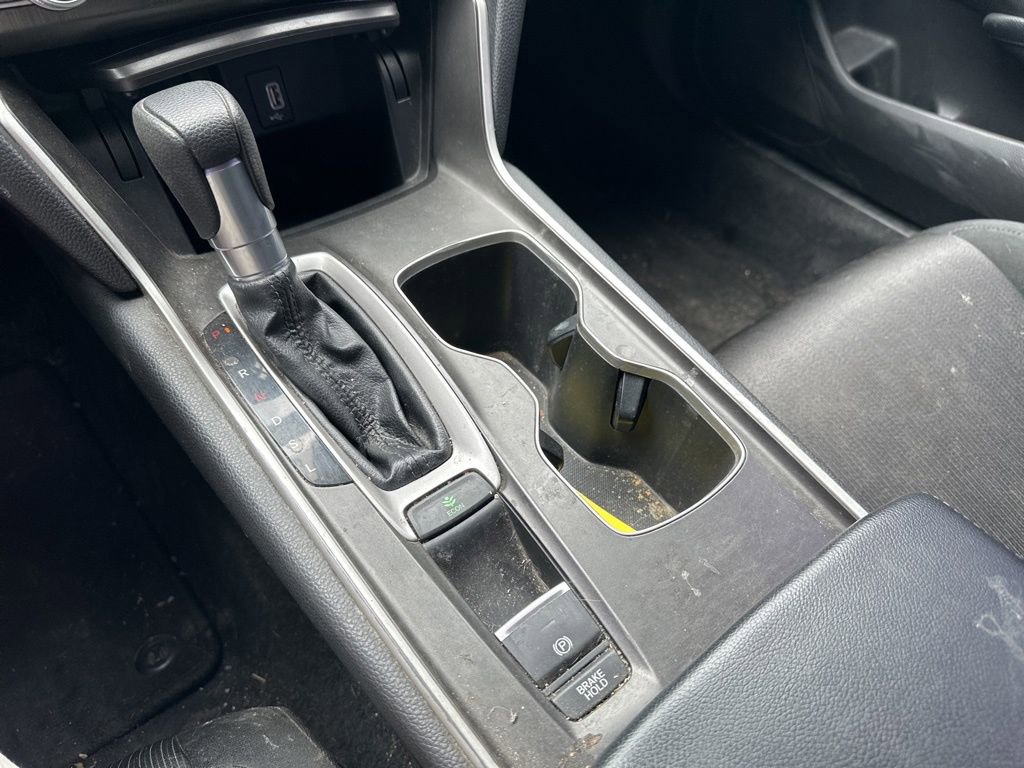 Used 2018 Honda Accord LX image 26