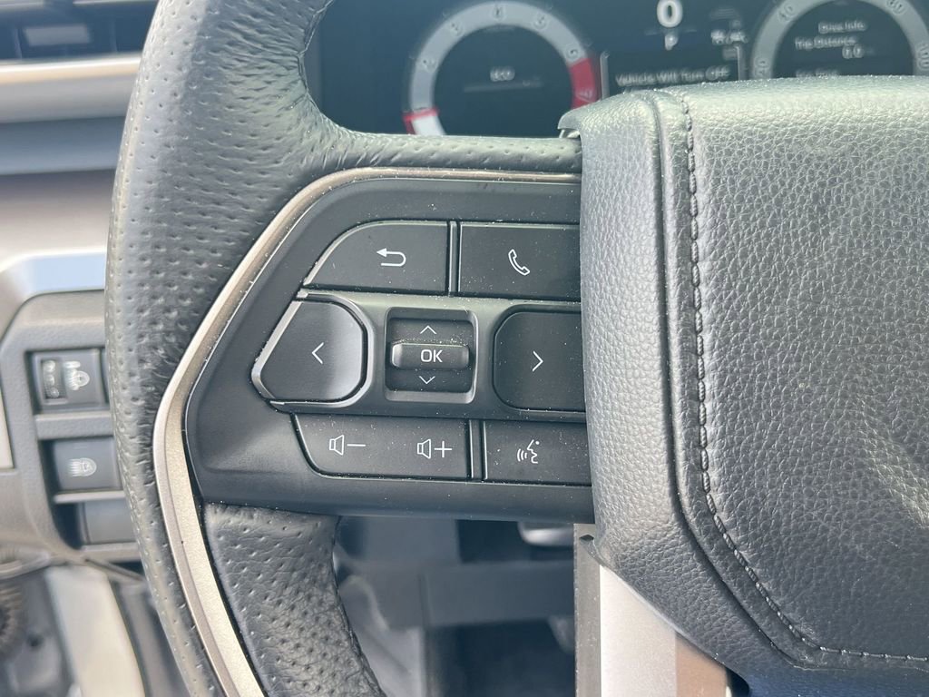 Used 2025 Toyota Tacoma TRD Off-Road image 21