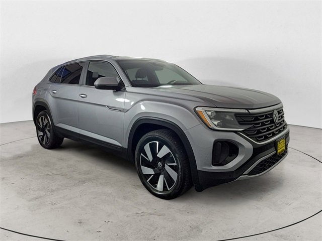 Used 2024 Volkswagen Atlas Cross Sport SE image 7
