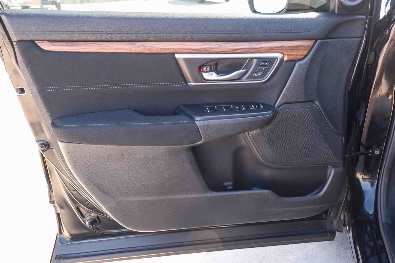Used 2021 Honda CR-V EX image 23