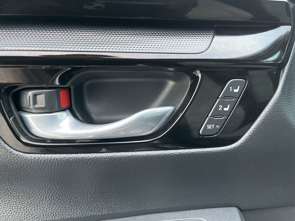 Used 2023 Honda CR-V Sport Touring image 13