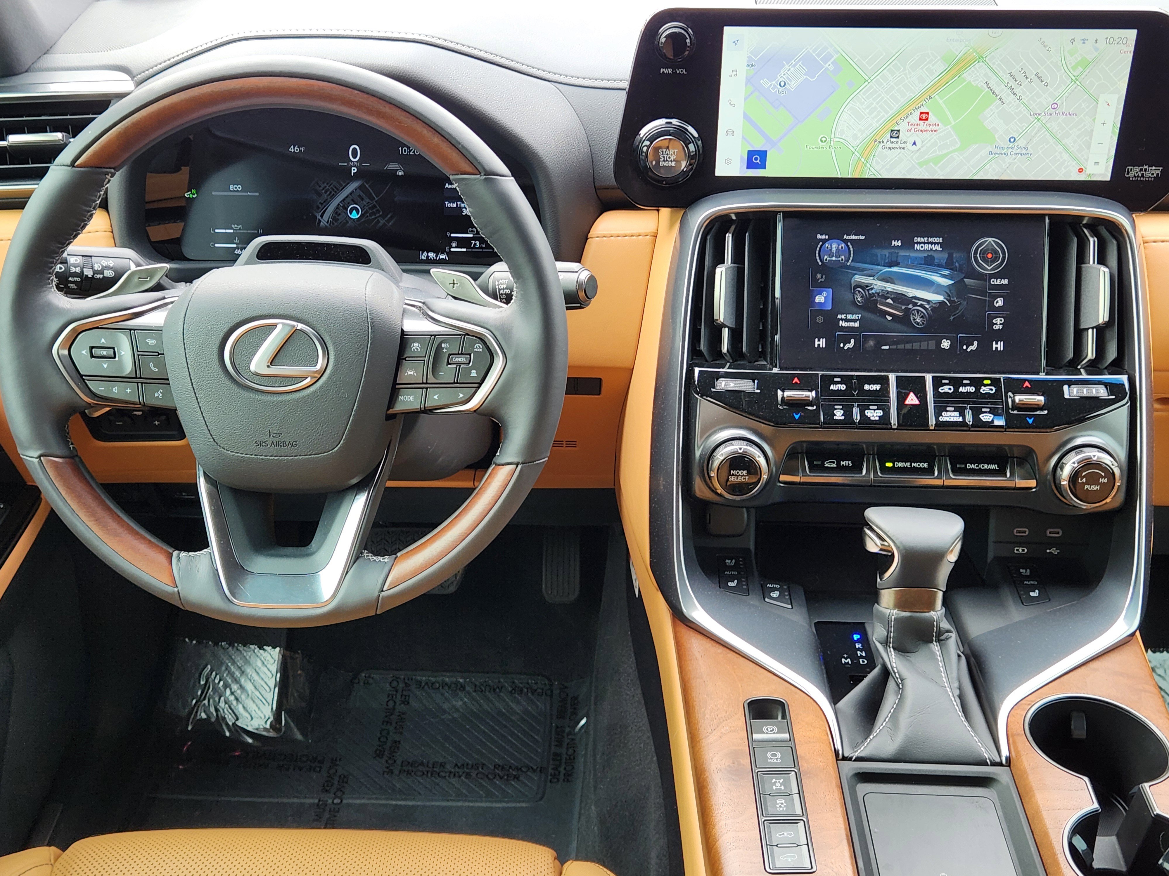 Used 2025 Lexus LX 600 4WD w/ Luxury Package image 34