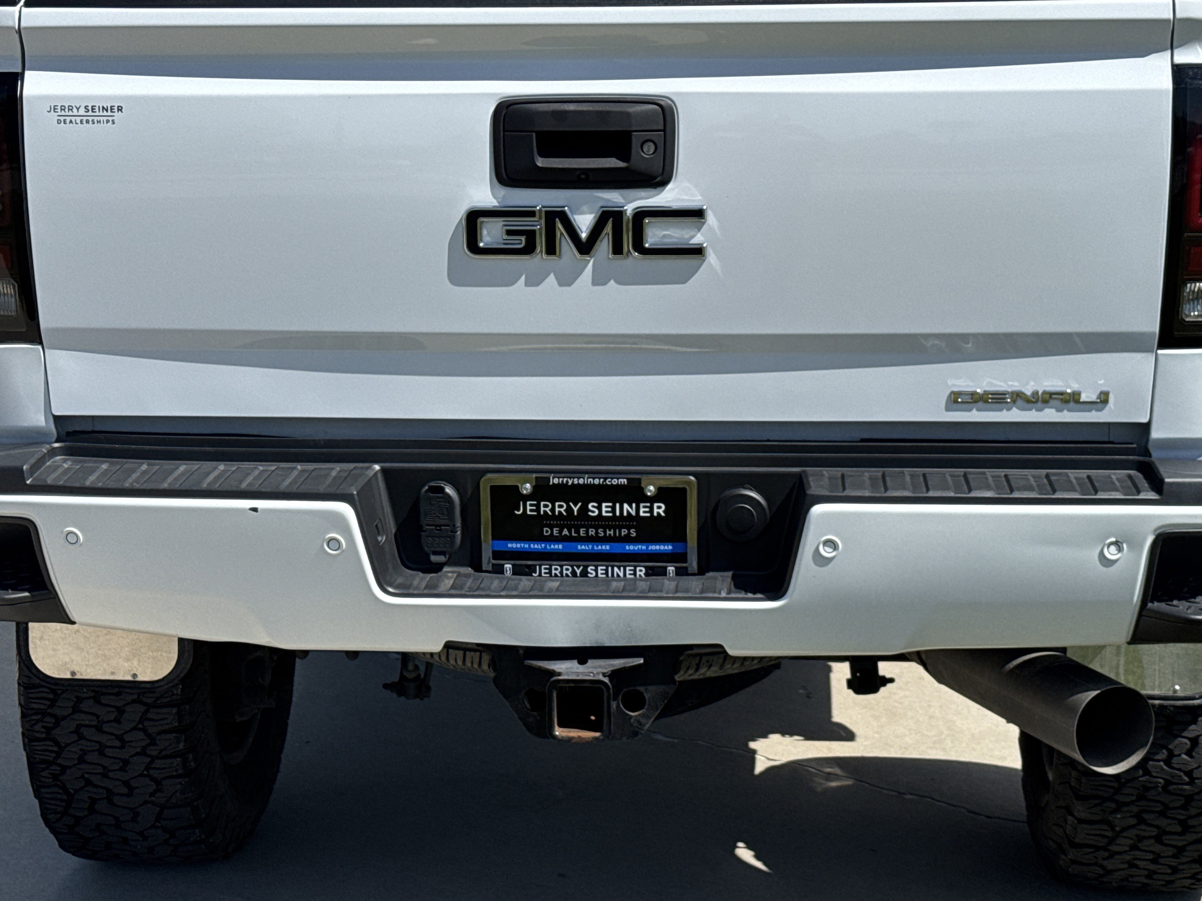 Used 2017 GMC Sierra 2500 Denali AWD/4WD image 13