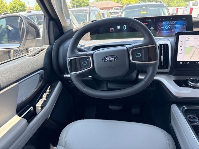 New 2026 Ford Expedition Active AWD/4WD image 14