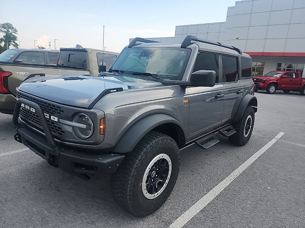 Used 2023 Ford Bronco Badlands w/ Sasquatch Package AWD/4WD image 19