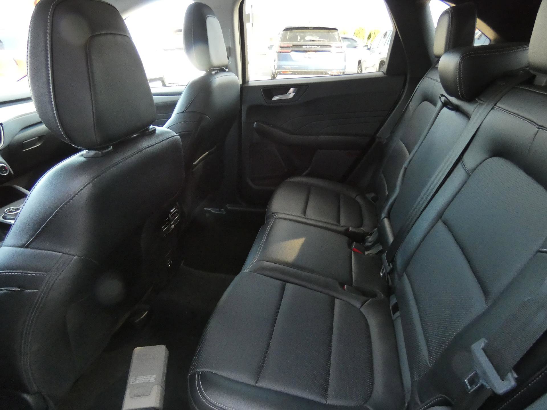 Used 2022 Ford Escape SEL AWD/4WD image 13