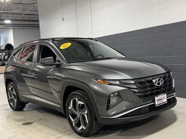 Used 2022 Hyundai Tucson SEL w/ Cargo Package AWD/4WD image 3