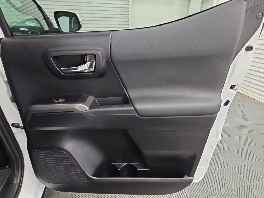 Used 2023 Toyota Tacoma TRD Off-Road AWD/4WD image 35