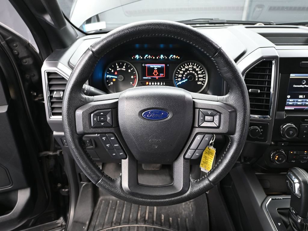 Used 2015 Ford F150 XLT w/ Equipment Group 302A Luxury image 29