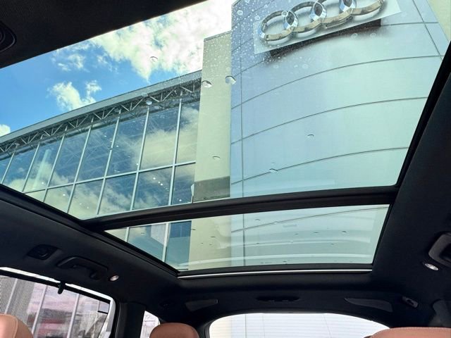 Certified 2023 Audi Q7 3.0T Prestige image 32