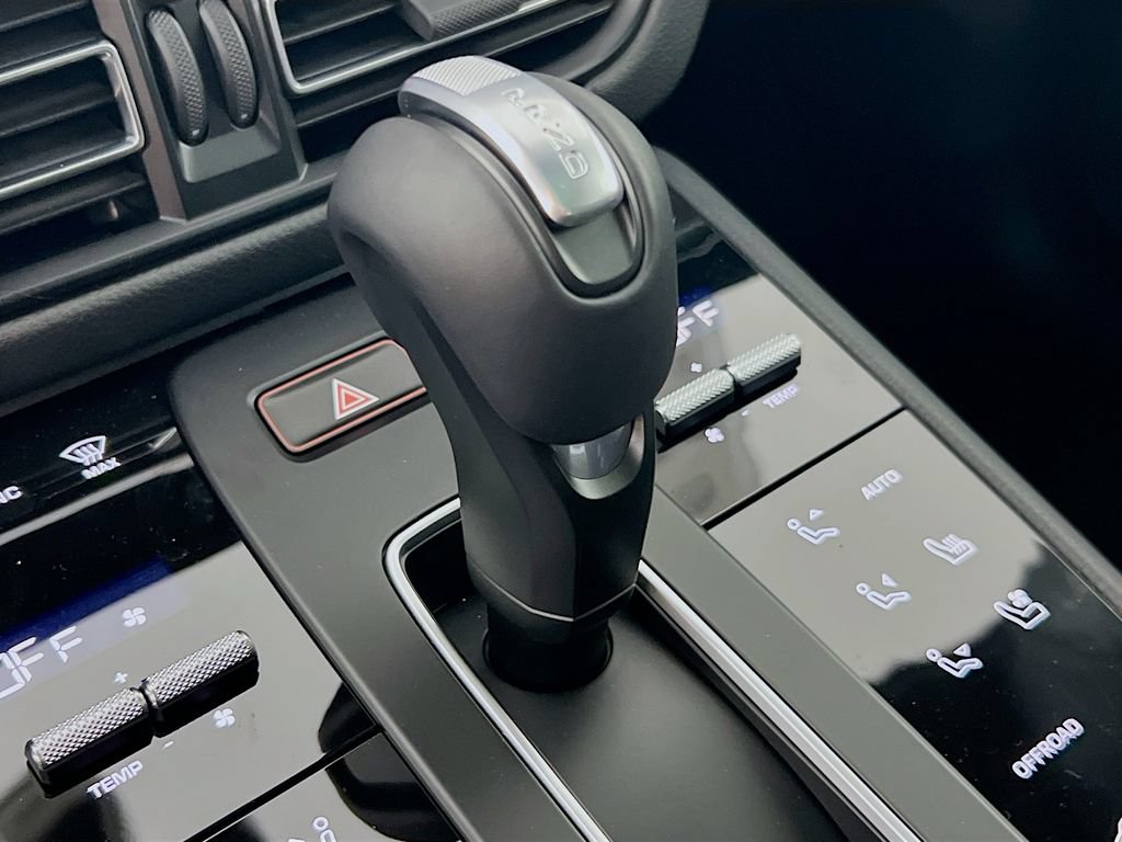 New 2026 Porsche Macan S AWD/4WD image 19