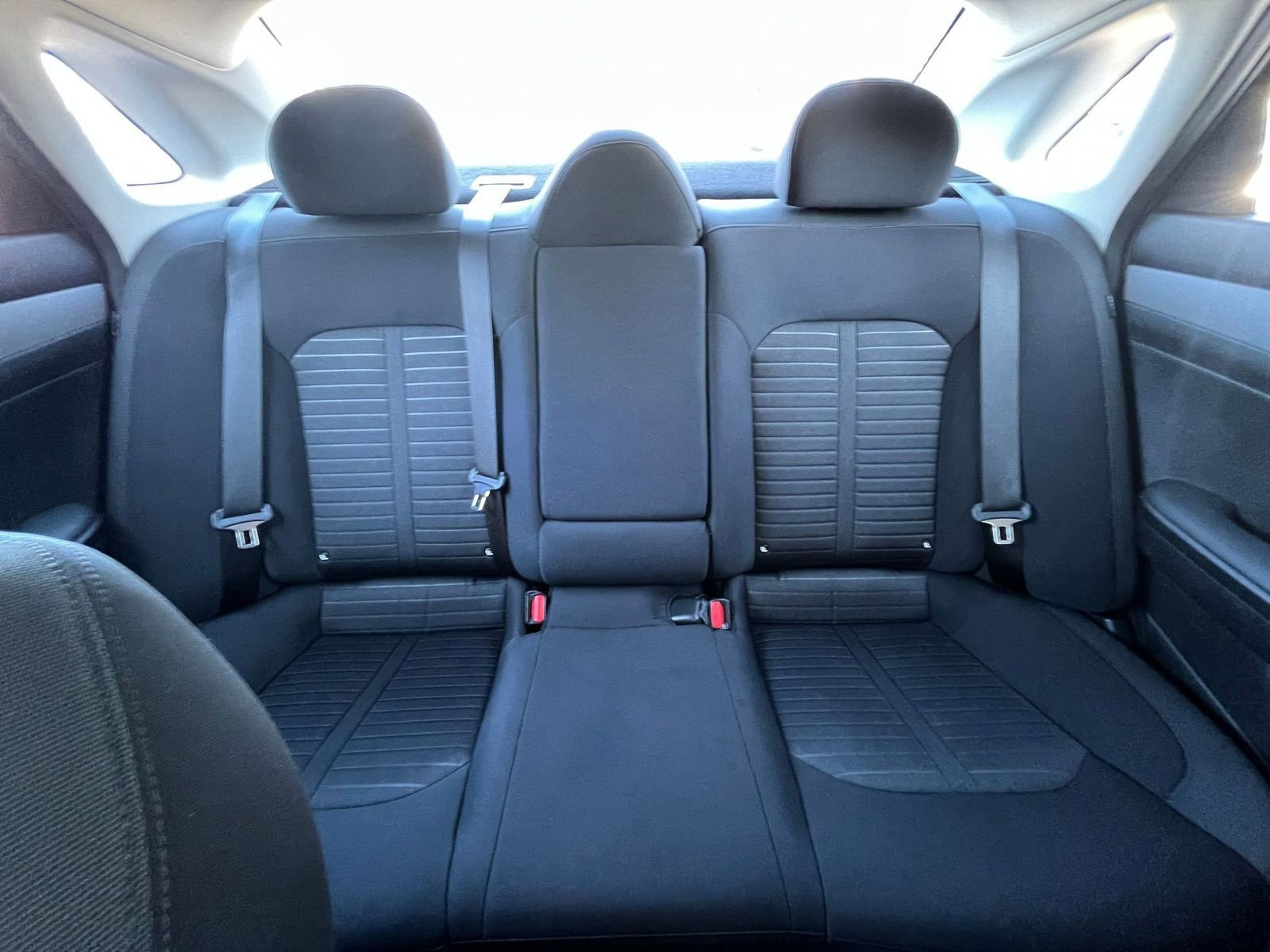 Used 2025 Kia K5 LXS image 39