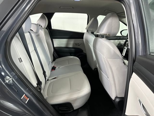 Certified 2025 Hyundai Tucson SE image 55