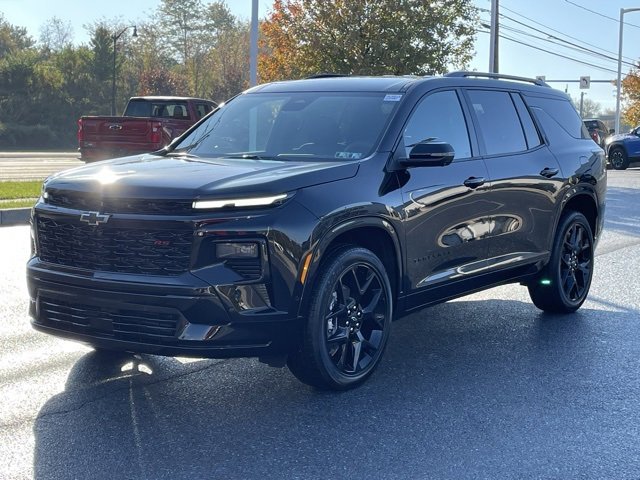 New 2026 Chevrolet Traverse RS image 3