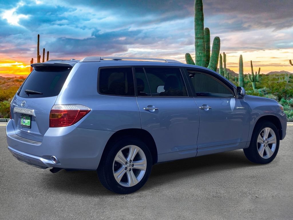 Used 2010 Toyota Highlander Limited FWD image 3