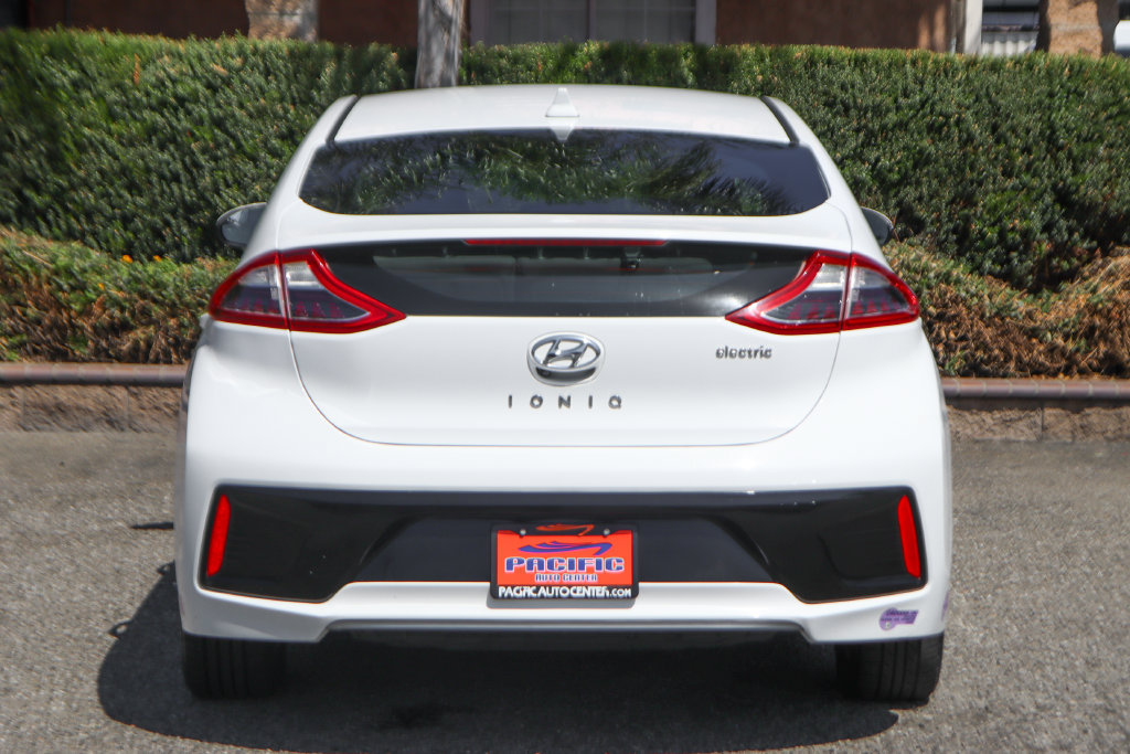 Used 2019 Hyundai Ioniq Electric FWD image 7