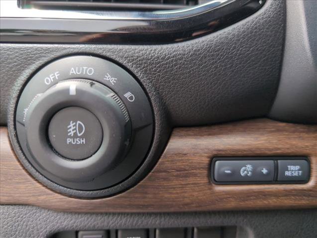 Used 2023 Nissan Titan Platinum Reserve w/ Off Road Protection Package AWD/4WD image 16