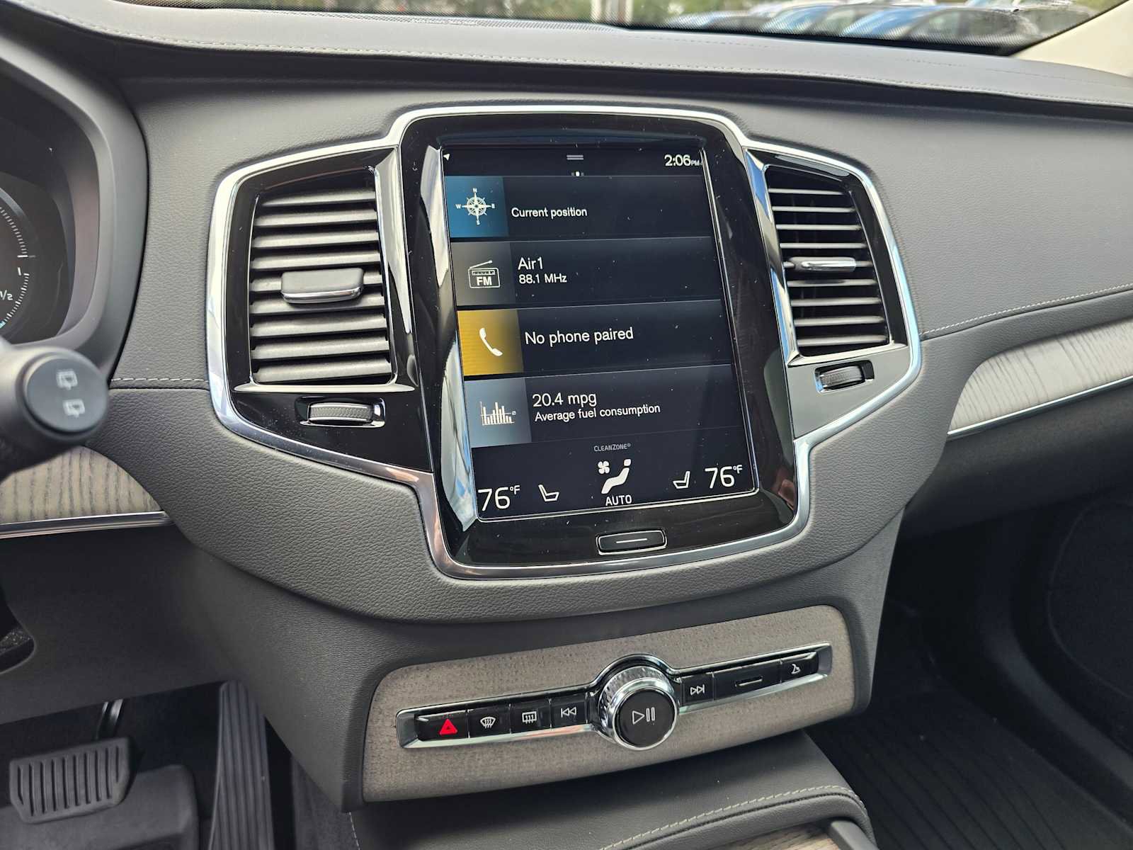 Certified 2022 Volvo XC90 T8 Inscription w/ Advanced Package image 27