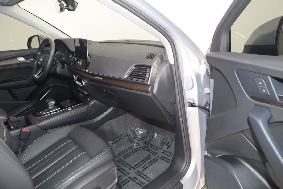 Used 2022 Audi Q5 2.0T Premium AWD/4WD image 38