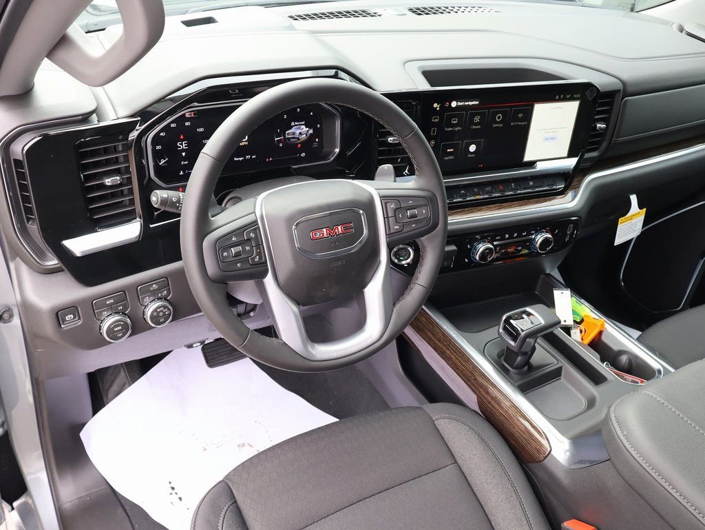 New 2026 GMC Sierra 1500 Elevation w/ LPO, Elevation Black Package image 24