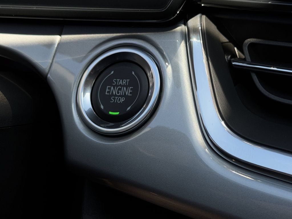 New 2026 Chevrolet Trax LT w/ Driver Confidence Package FWD image 27