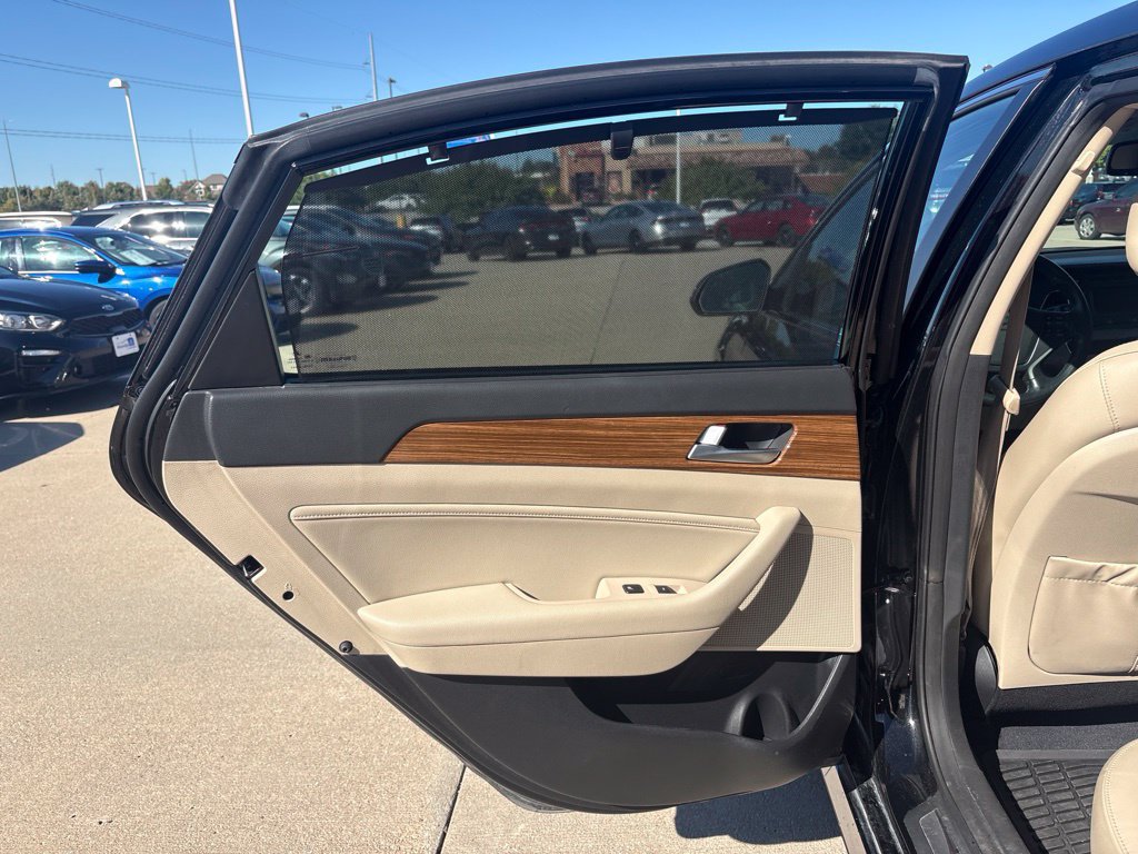 Used 2015 Hyundai Sonata Limited FWD image 33