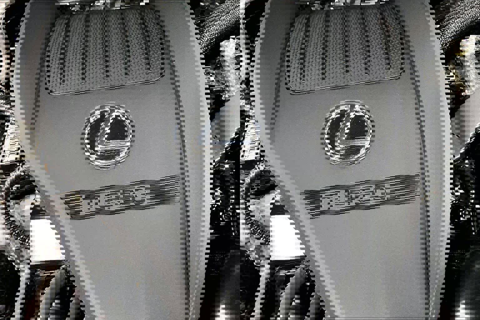 Used 2023 Lexus RX 350 Premium Plus w/ Cold Area Package image 32